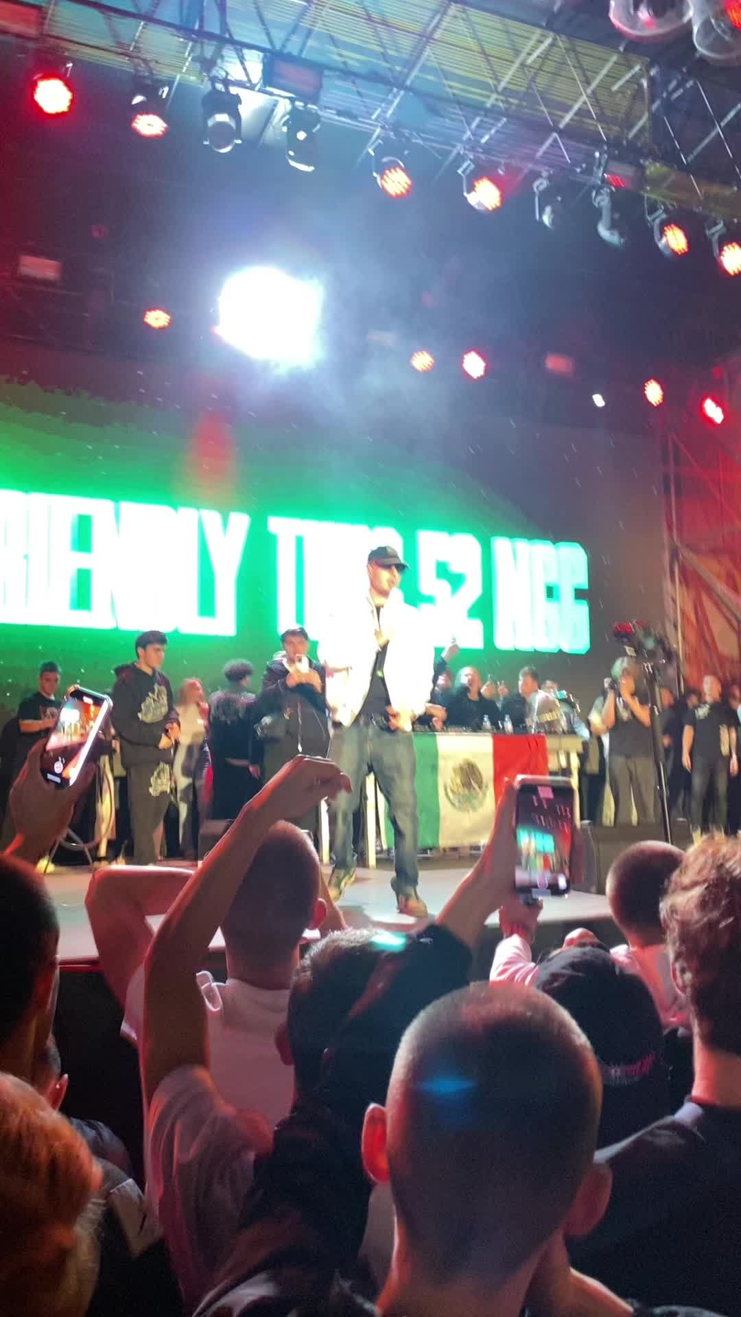 @Арсений