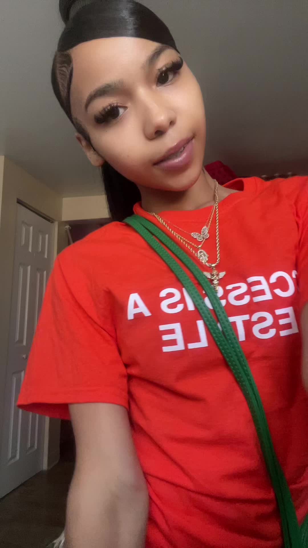 @gabriellaa