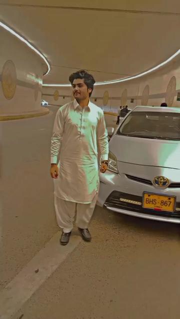 @Tahir Raz 👻