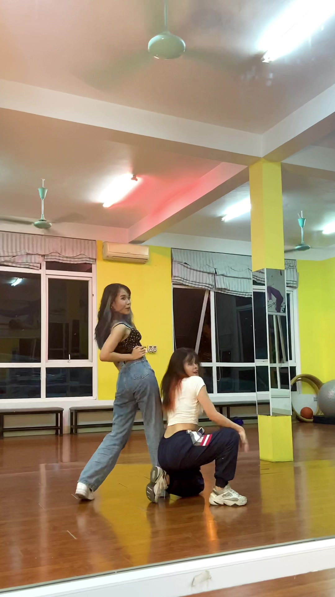 @GỜ HÚT