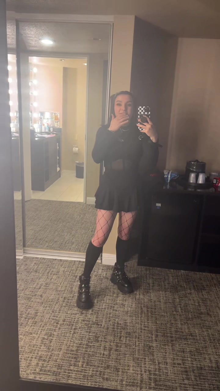 @hanna⛓️🖤