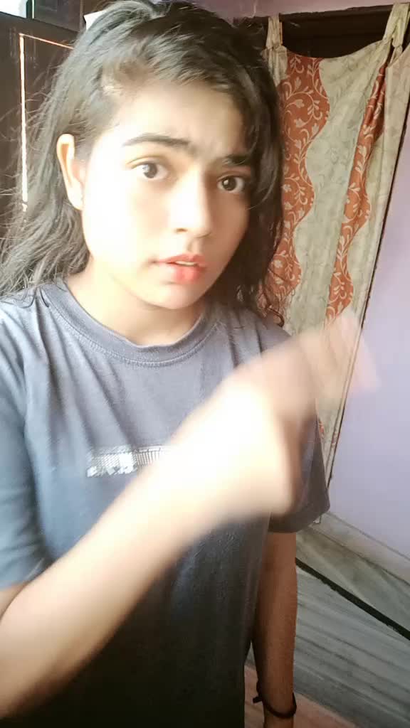 @Malavika jay❤