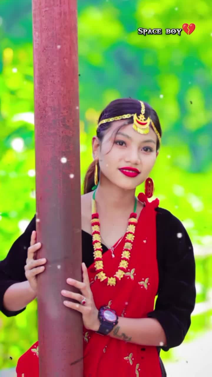 @tharuni __🥀😜girl