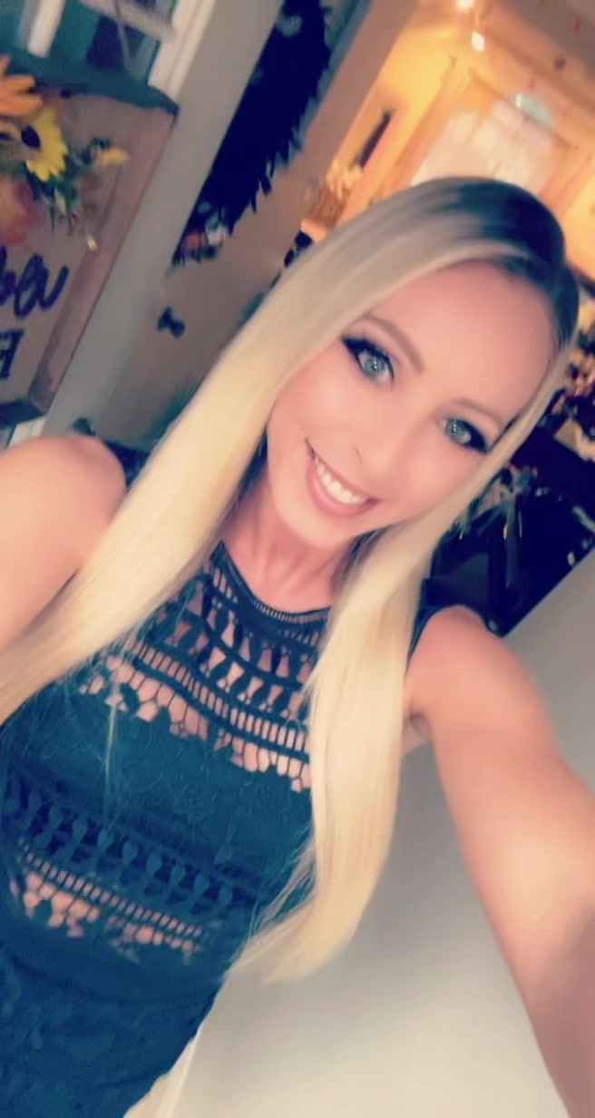 @๐ฆ๐ Nicole Alexandra ๐๐ฆ