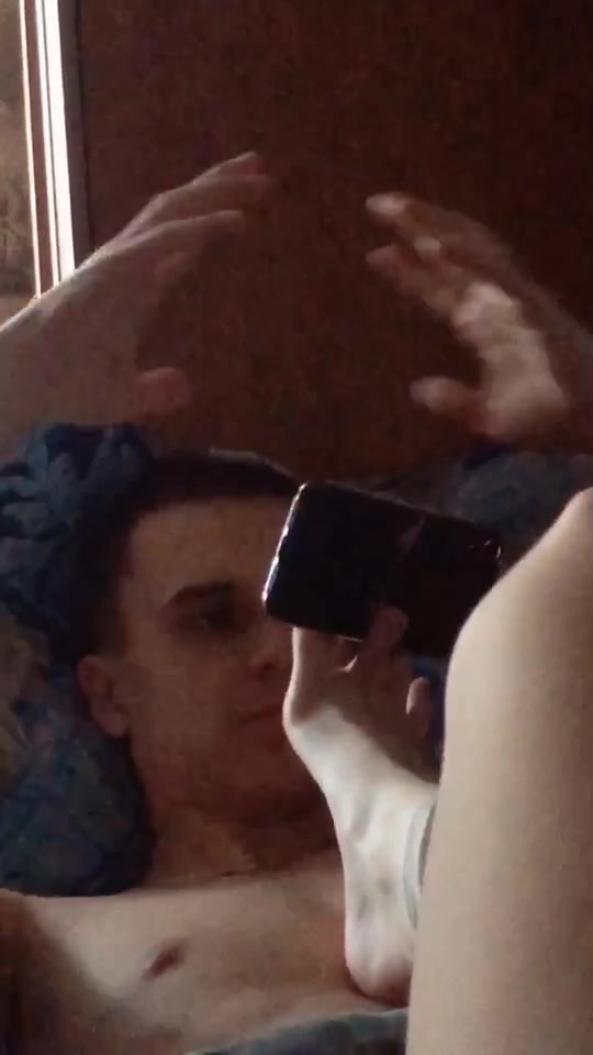 @Алиса🦊