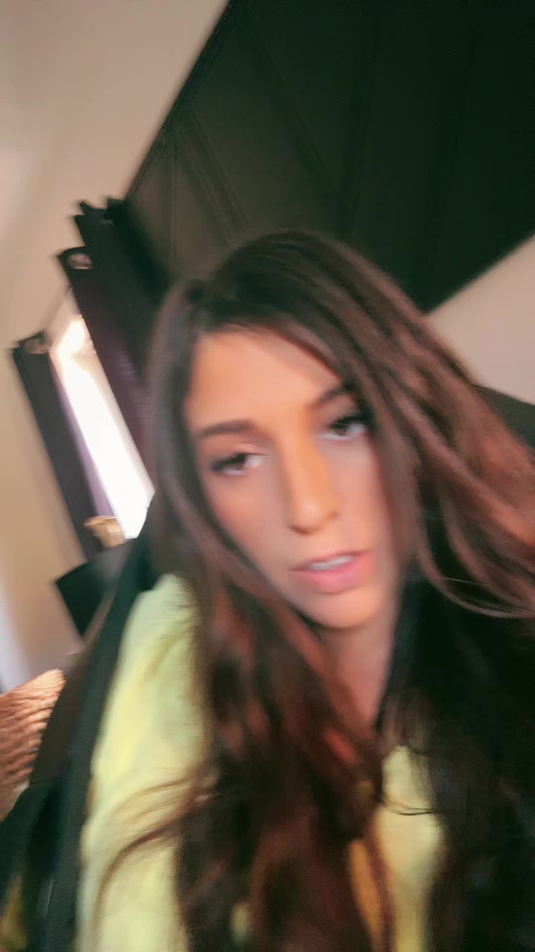 @Jo