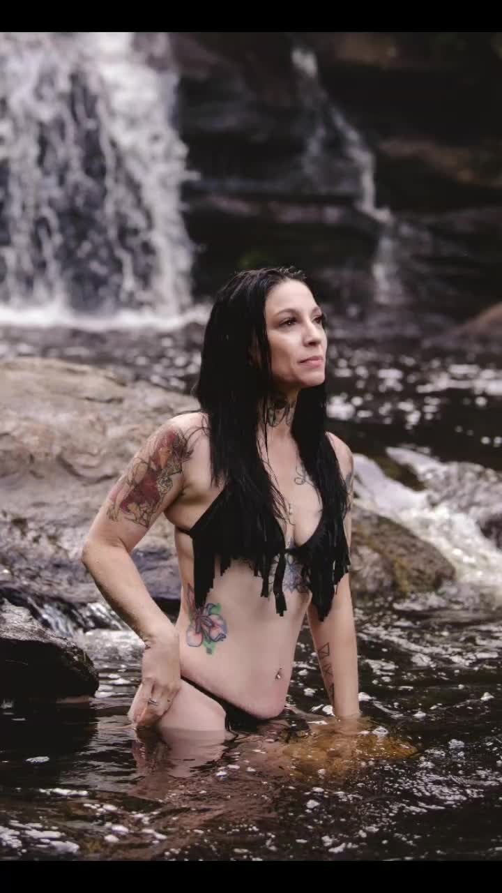@😈😇