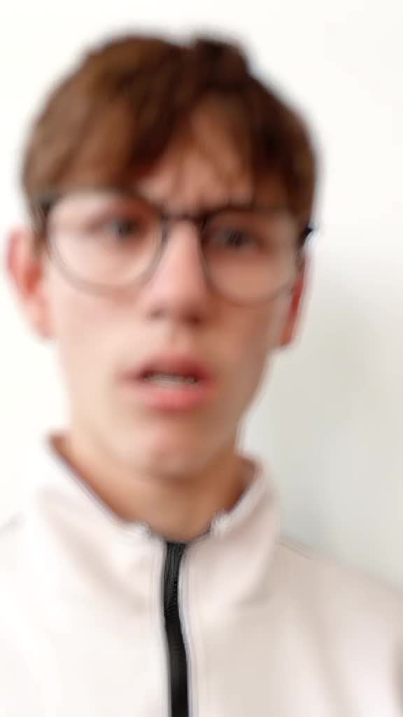 @🫠DANIEL🫠
