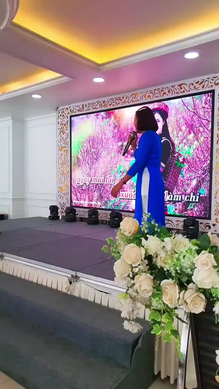@T&iacute;t LC6880