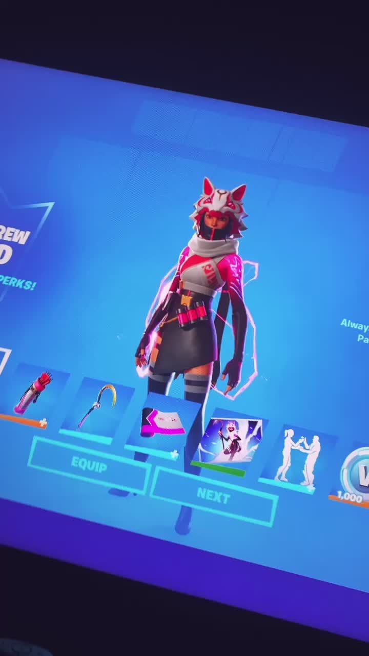 @theyluvemike