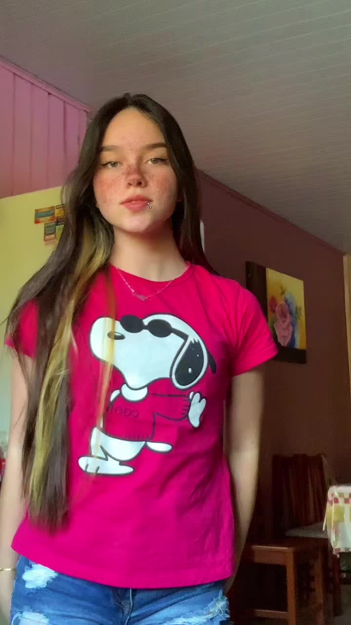 @𝑙𝑎𝑟𝑎_🫀