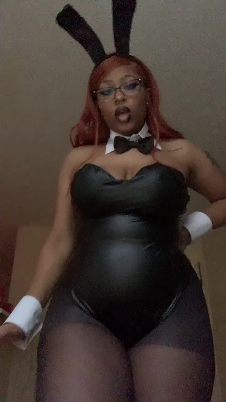 @Cy💋