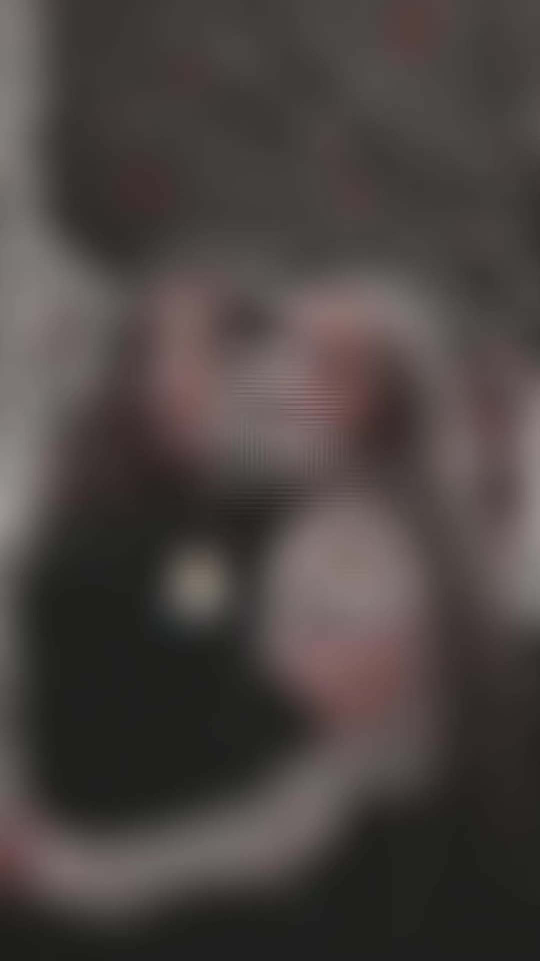 @𝐿 🦇