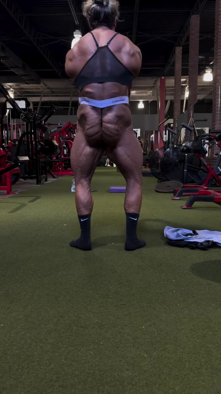 @musclesonmuscles