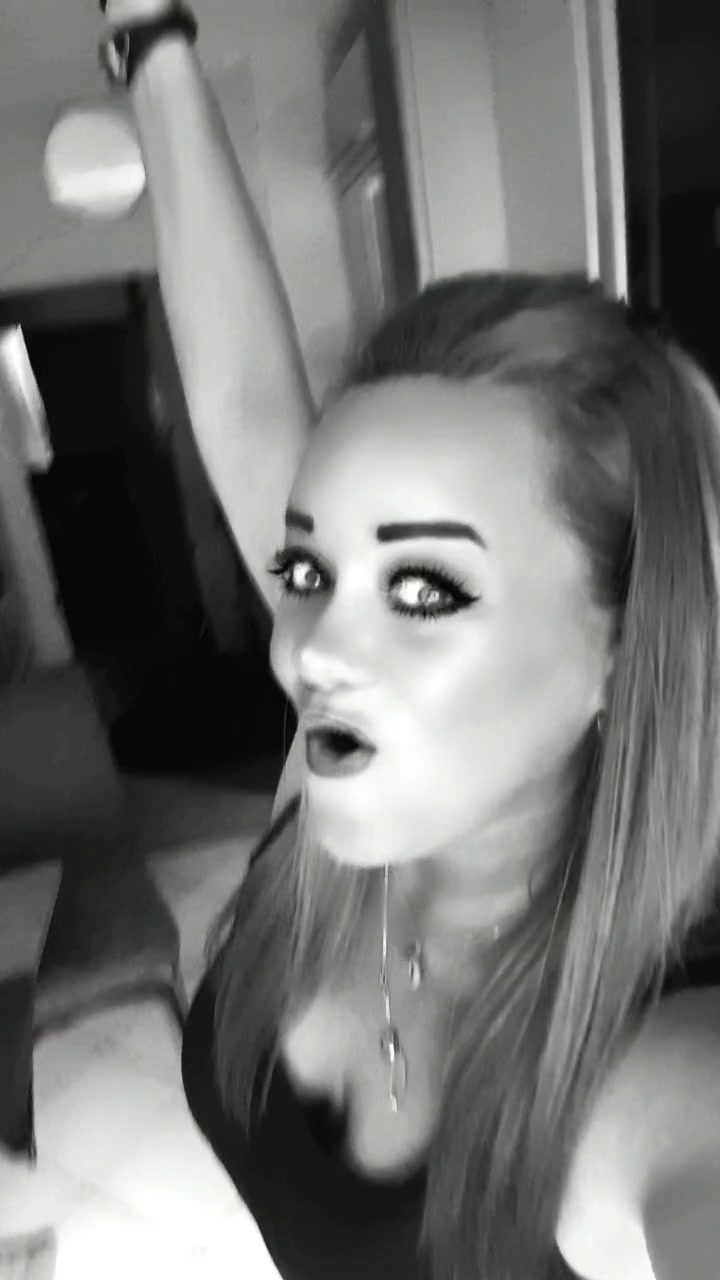 @xtina237