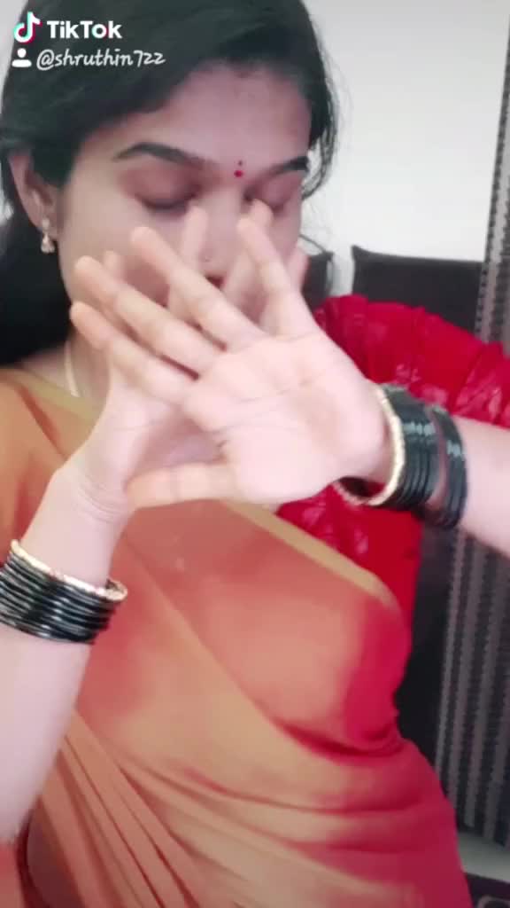 @shruthin722