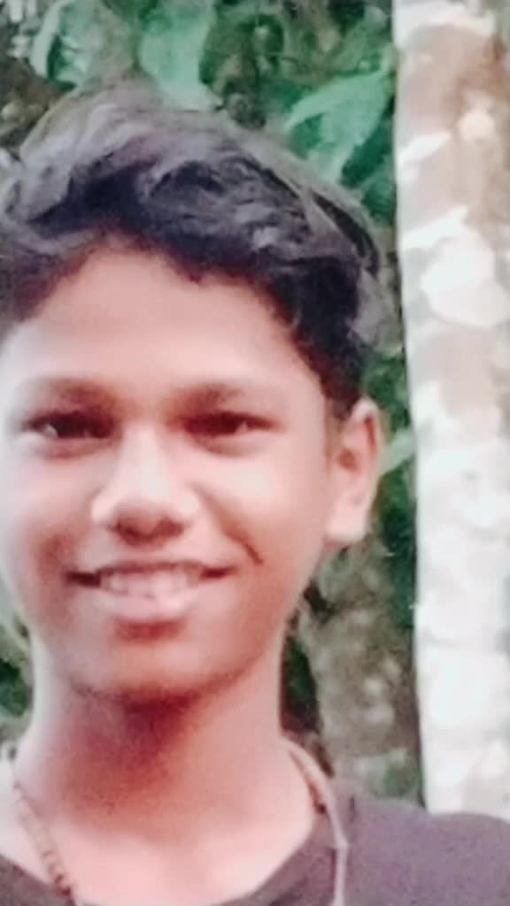 @༆MR ᭄തോന്നിവാസി 𖤍