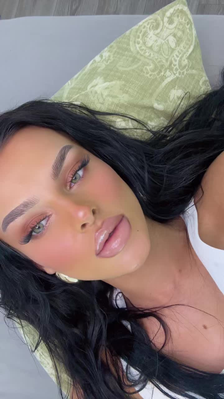 @Dona_Hoxhaa