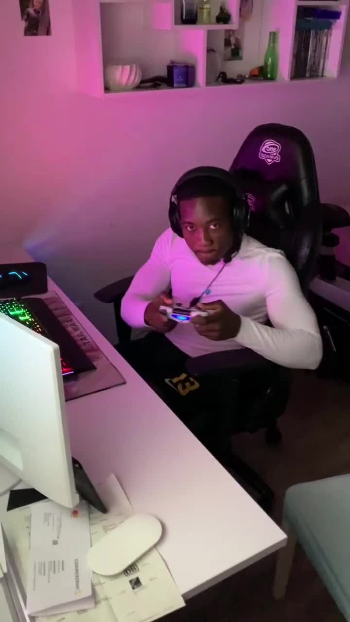 @Fredo.HH
