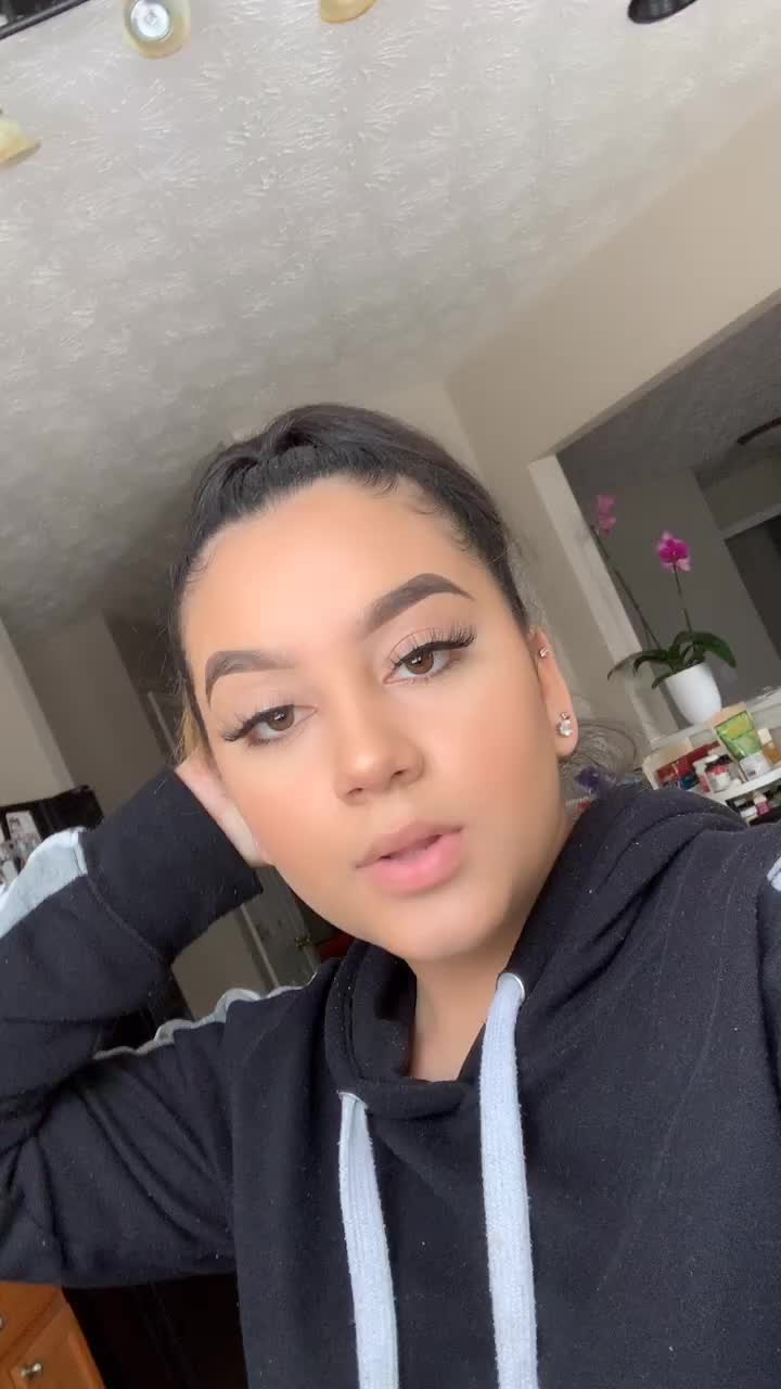 @Sarah Llaverias💸
