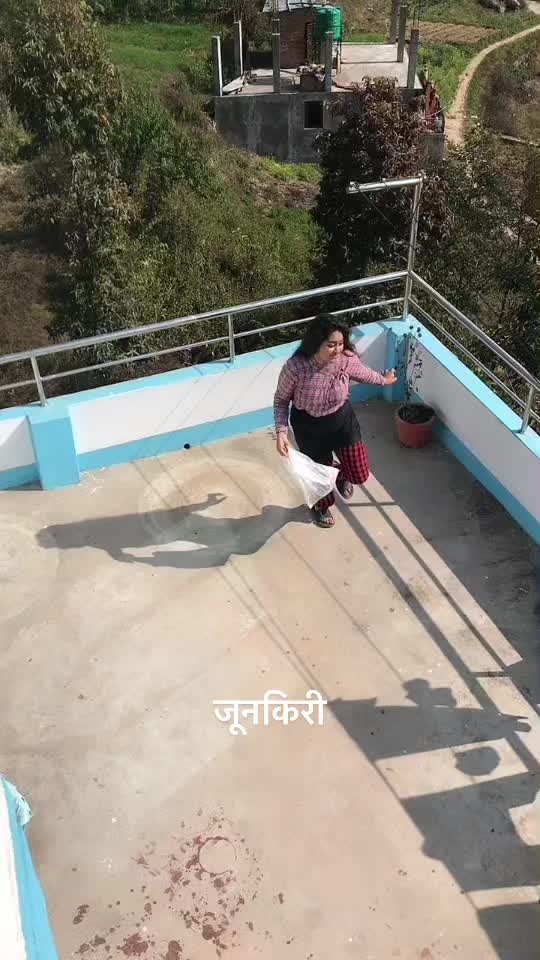 @kushum giri