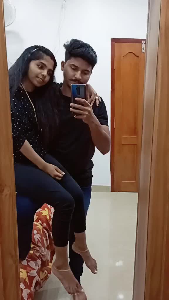 @ponnuZ