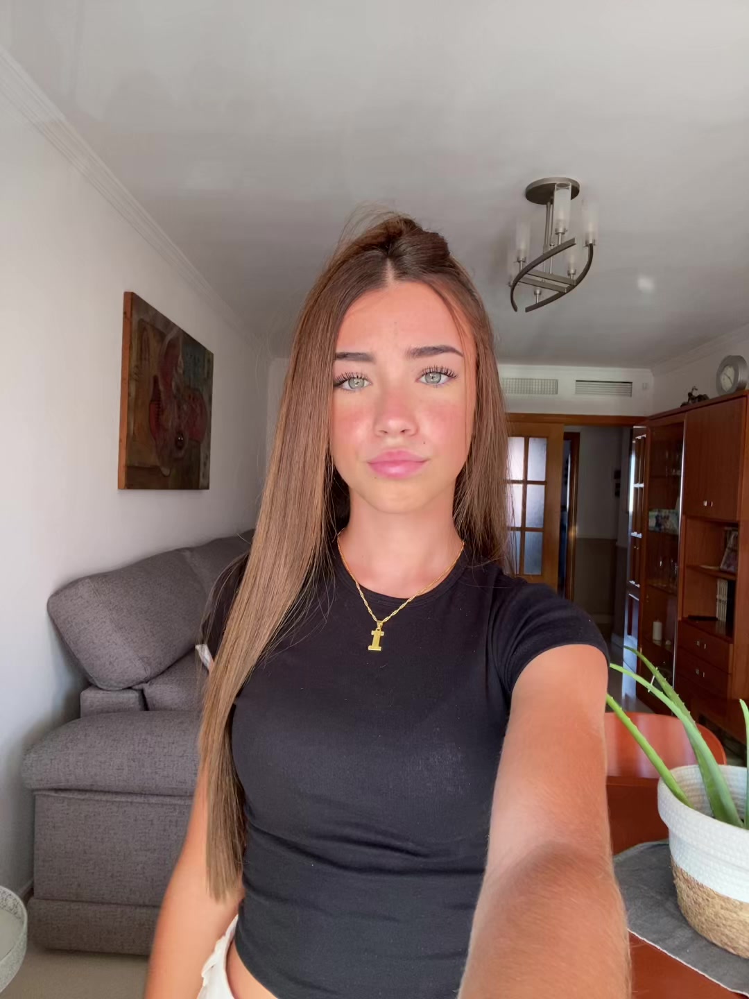 @𝐈𝐫𝐞𝐧𝐞 𝐌𝐨𝐫𝐞𝐧𝐨
