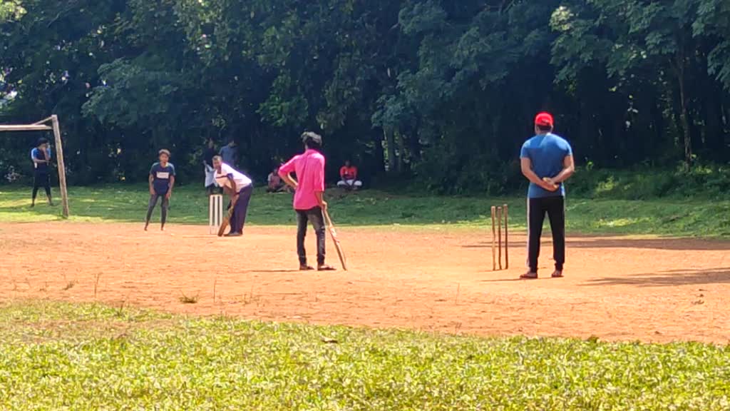 @റിൻസ്ജോണി തടത്തിൽ 🥰