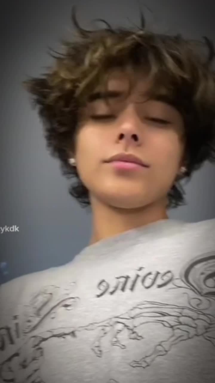 @<3