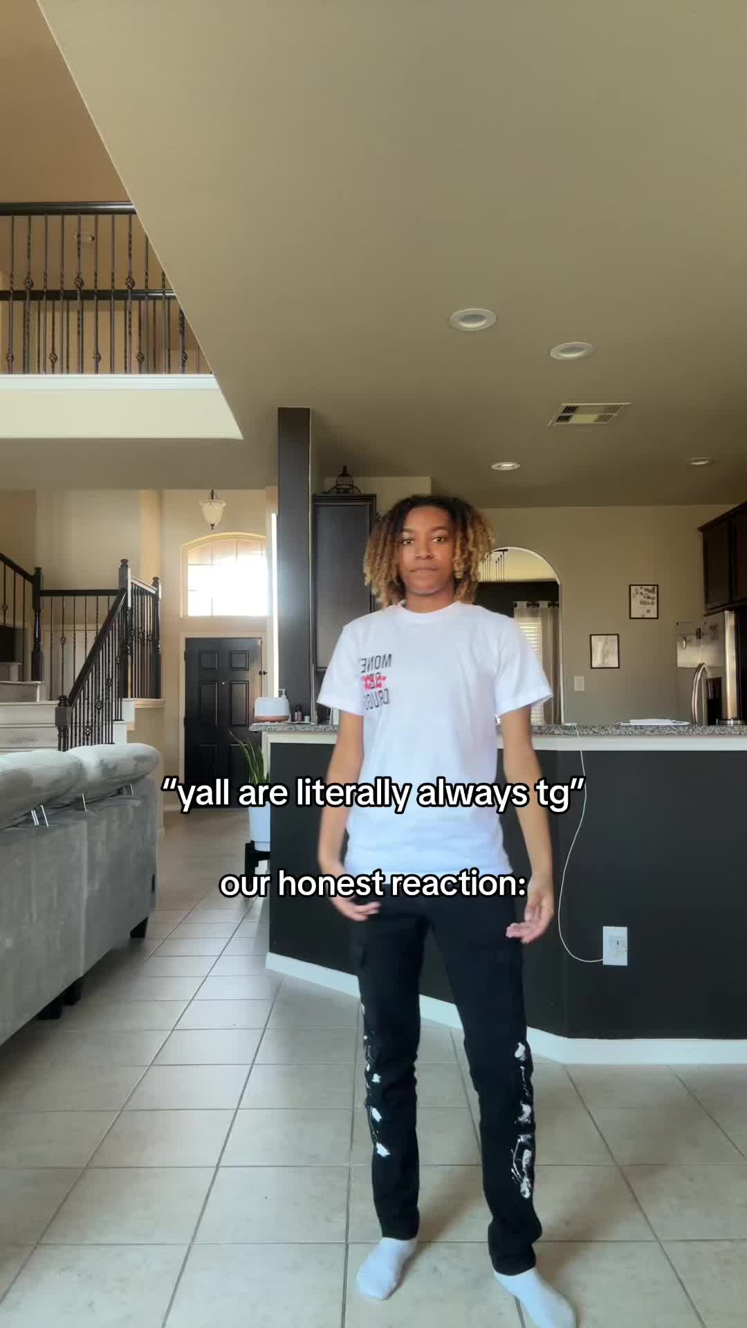 @Meera&Nera🖤