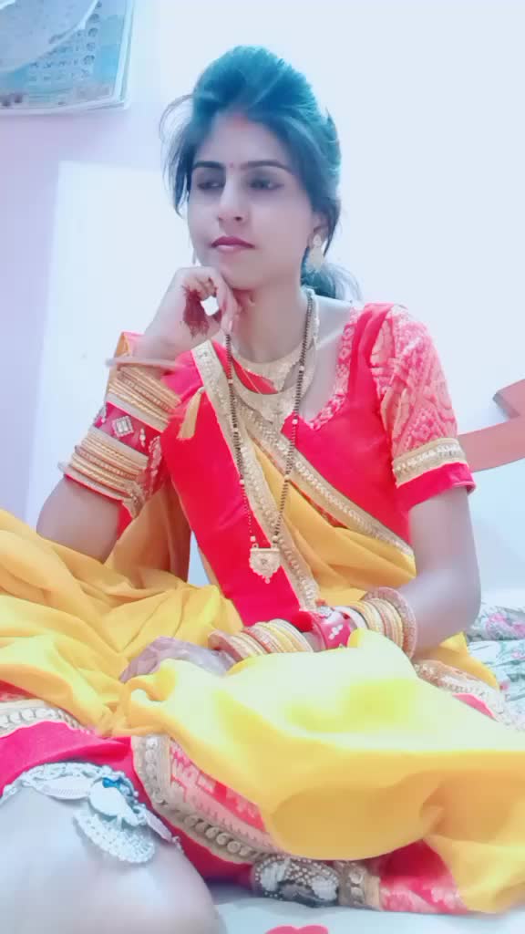 @👑khushi👑