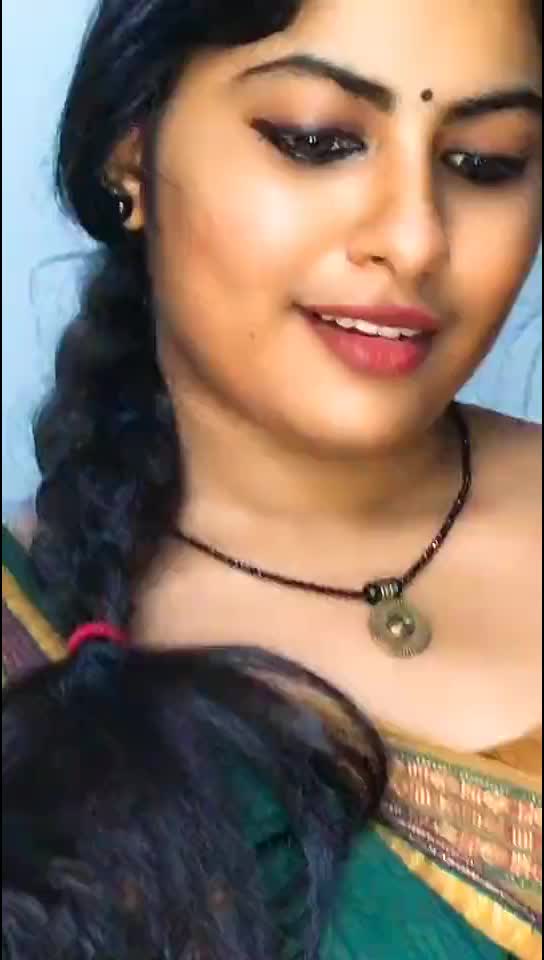 @👑 Devika 👑