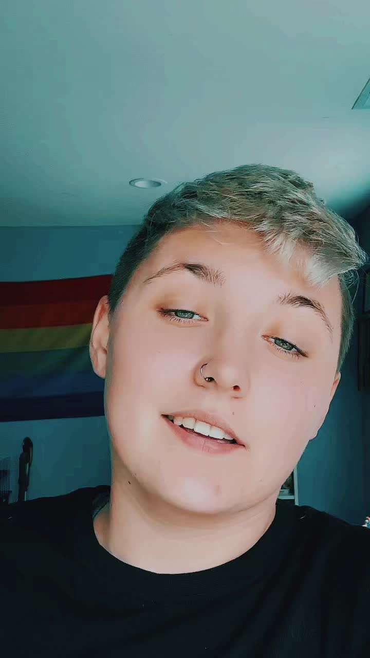 @Savannah🥺🏳️&zwj;🌈