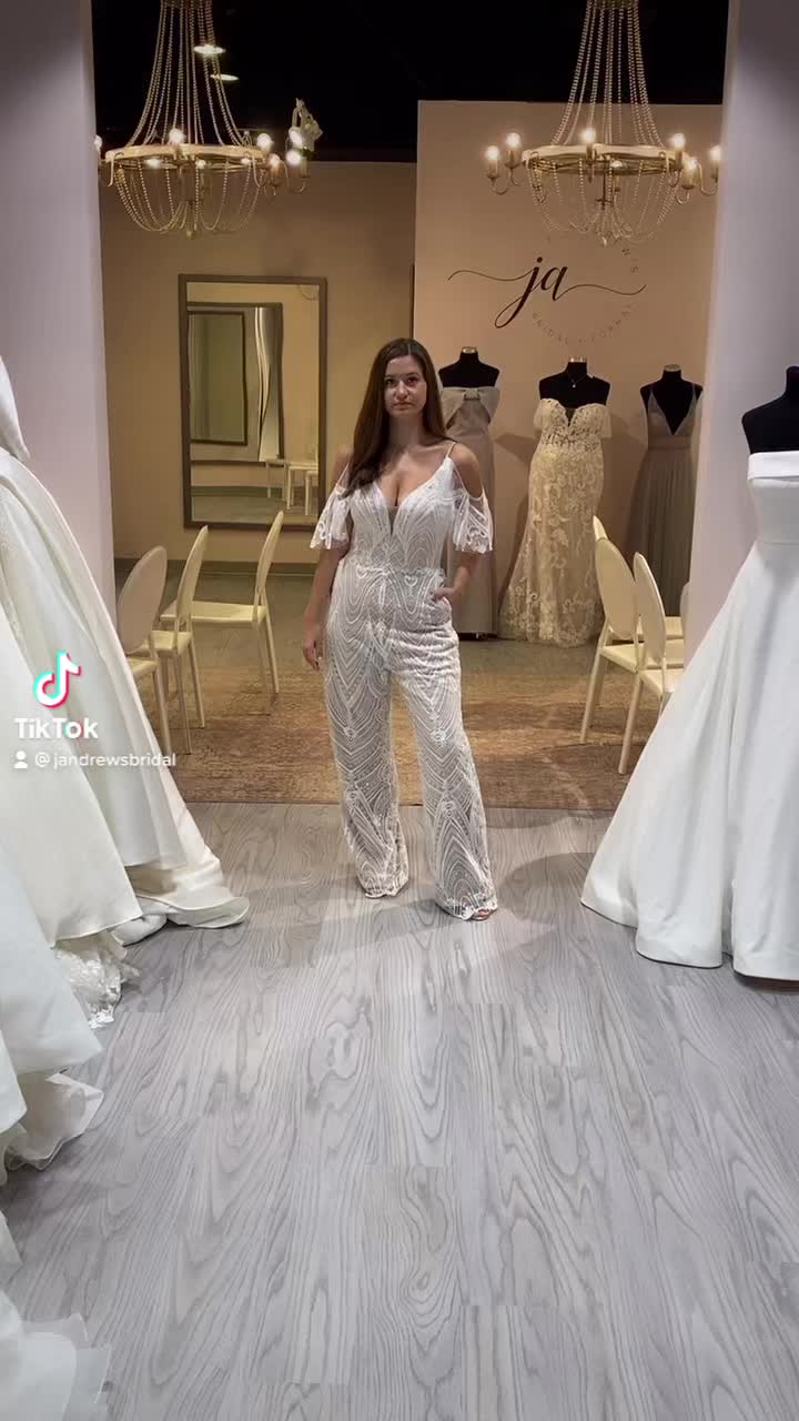 @Thebridalstylist