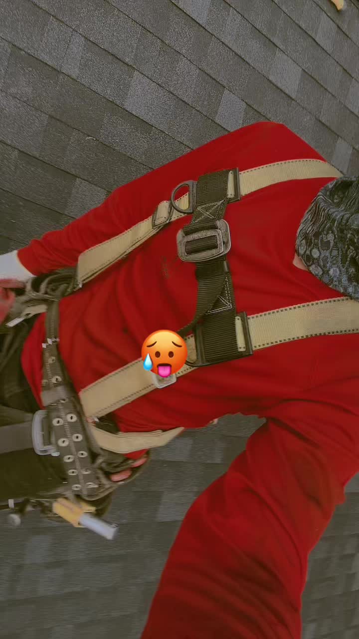 @𝙻𝚞𝚒𝚜 𝚢𝚌  .