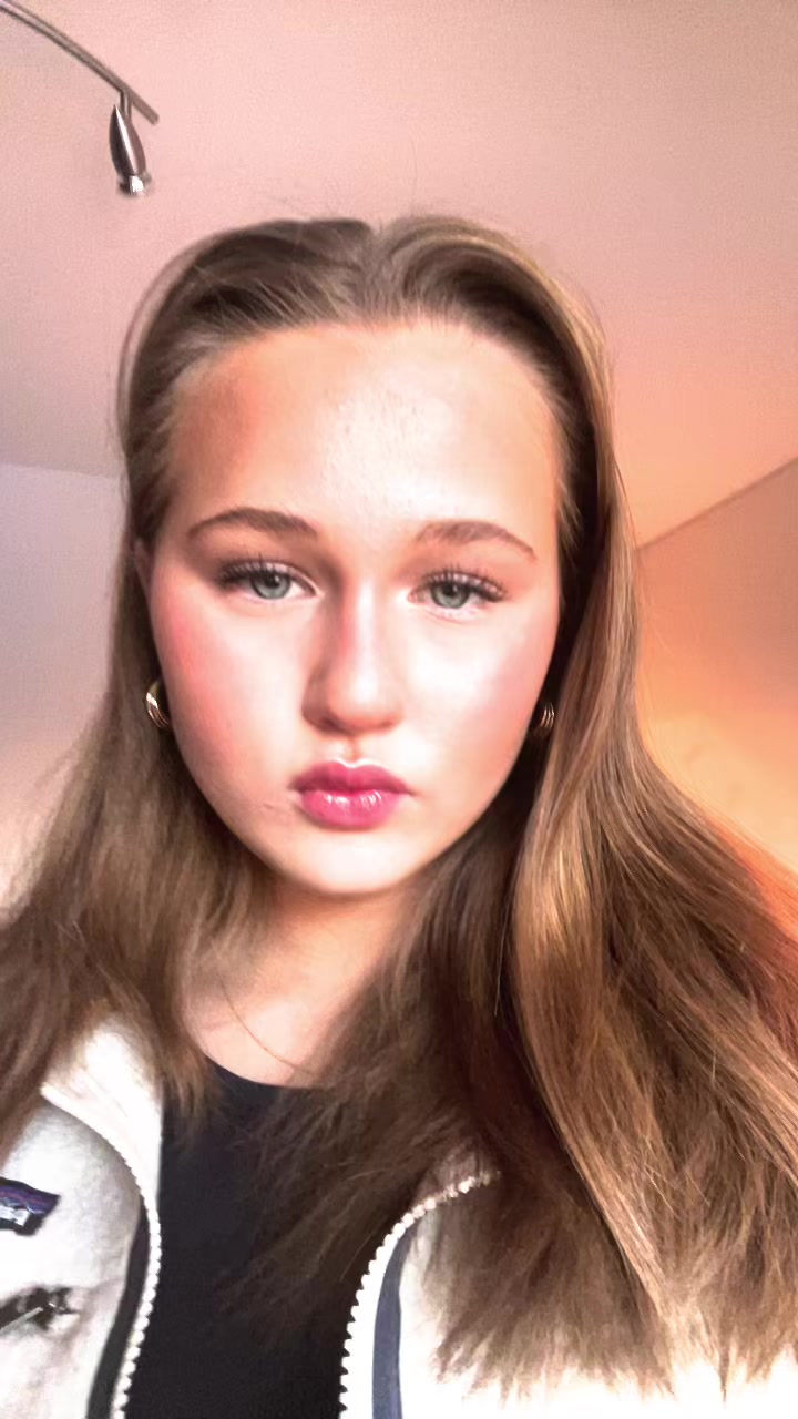 @Emmi