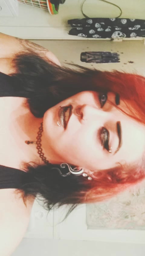 @🖤Coraline Burton🖤