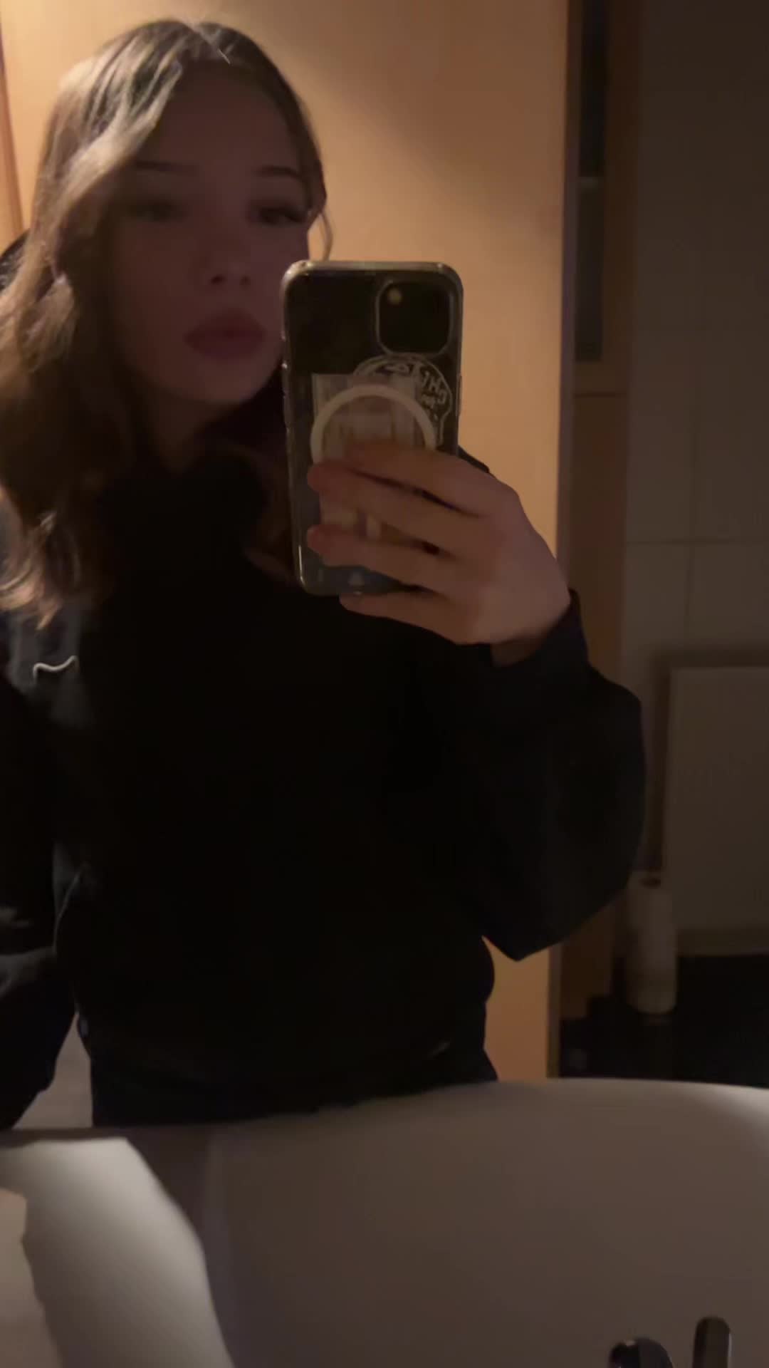 @maria