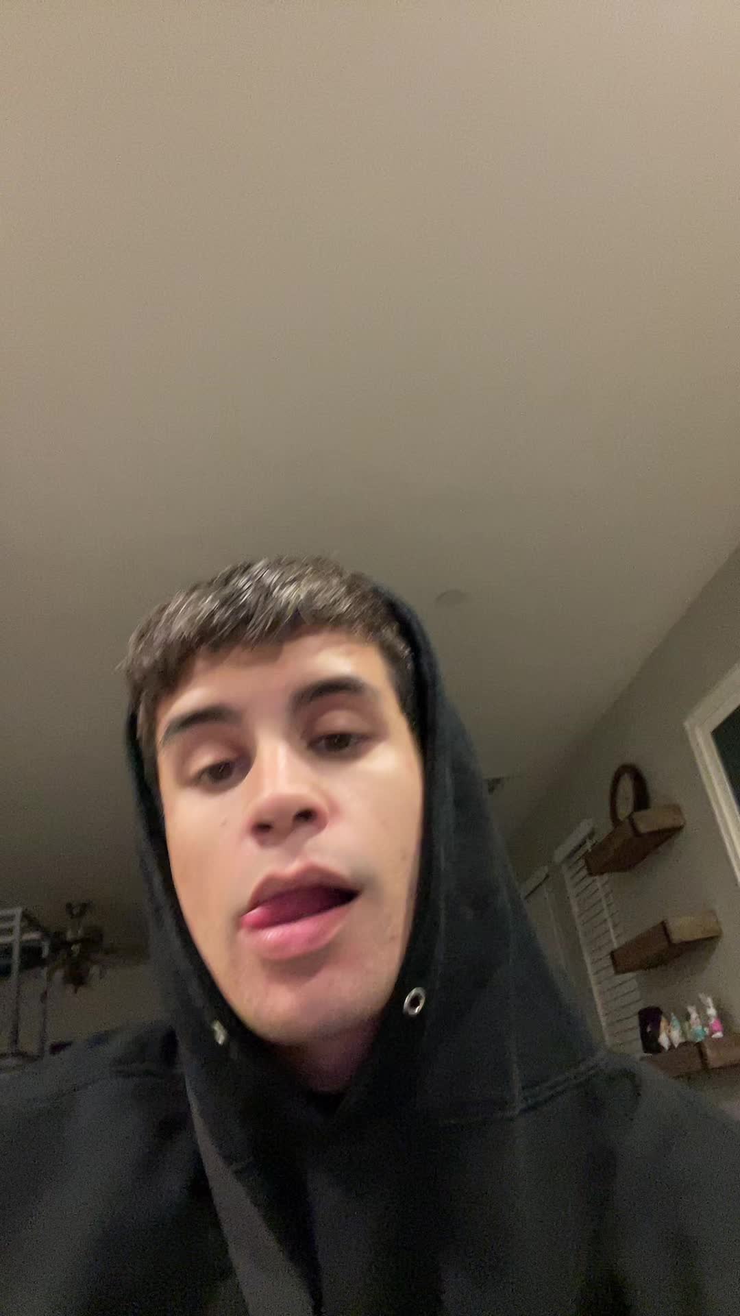 @pj