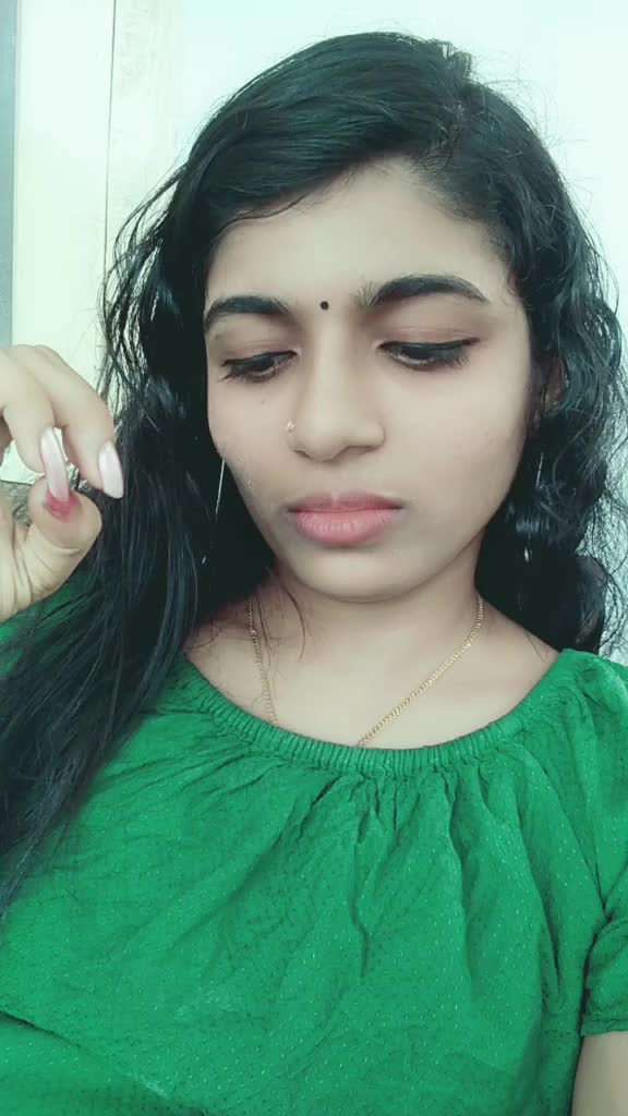 @charuu_zzzzz