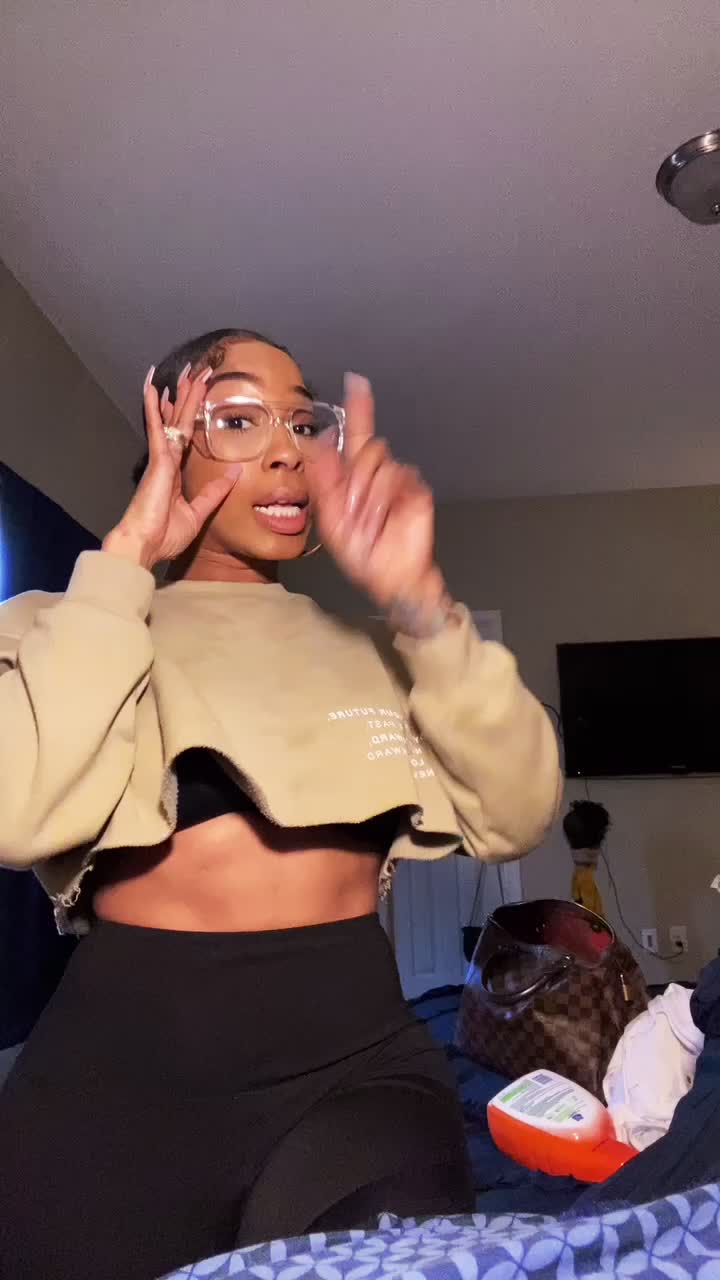 @Candycocain 💙🍭
