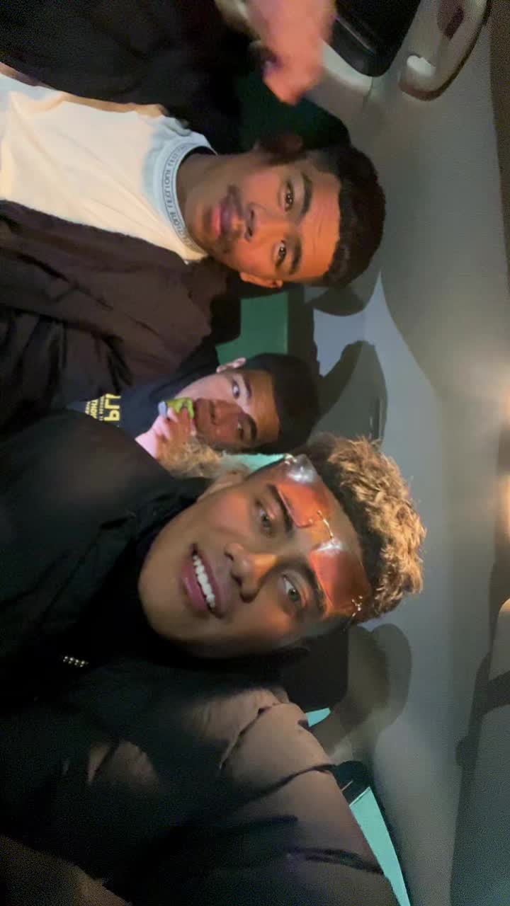 @lowkeyhinks