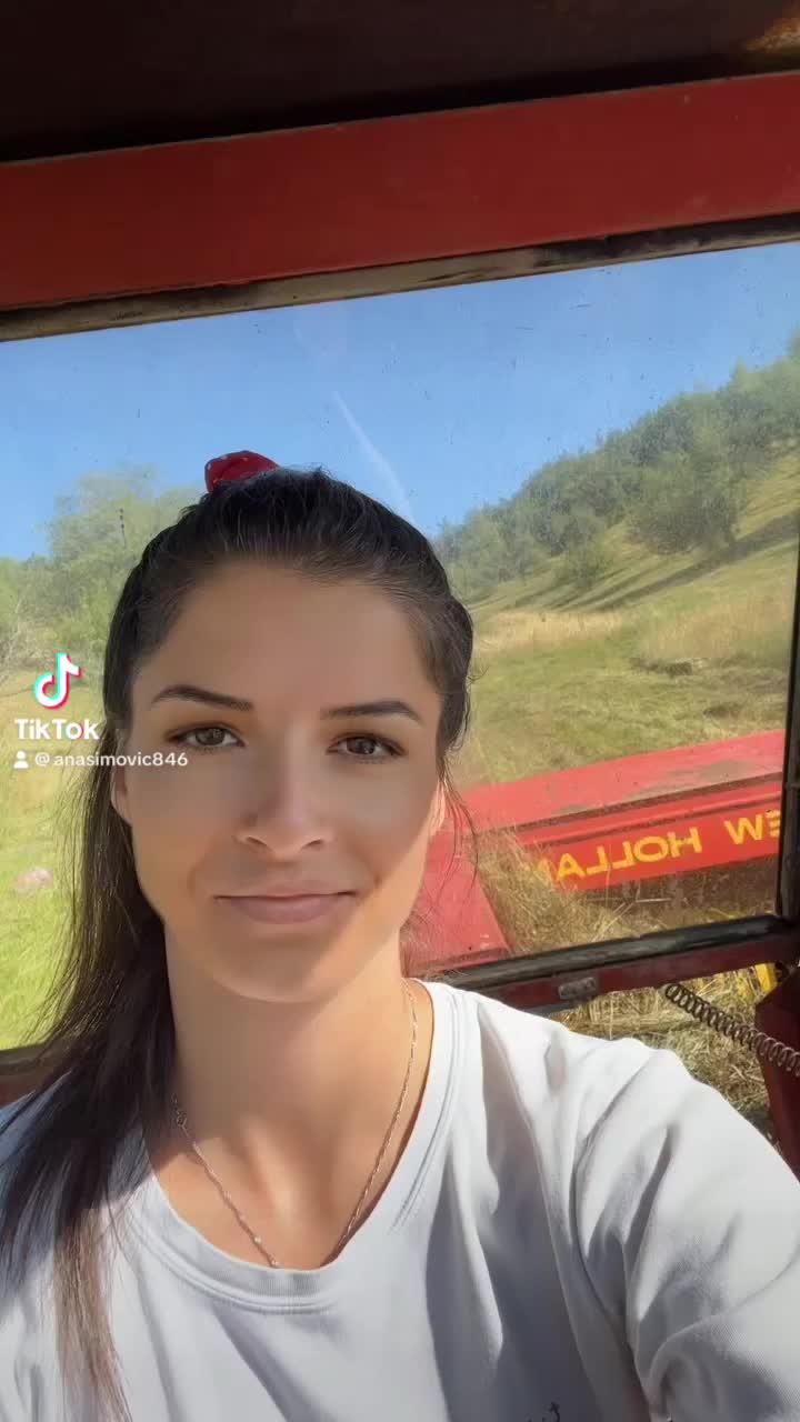 @anavic1000