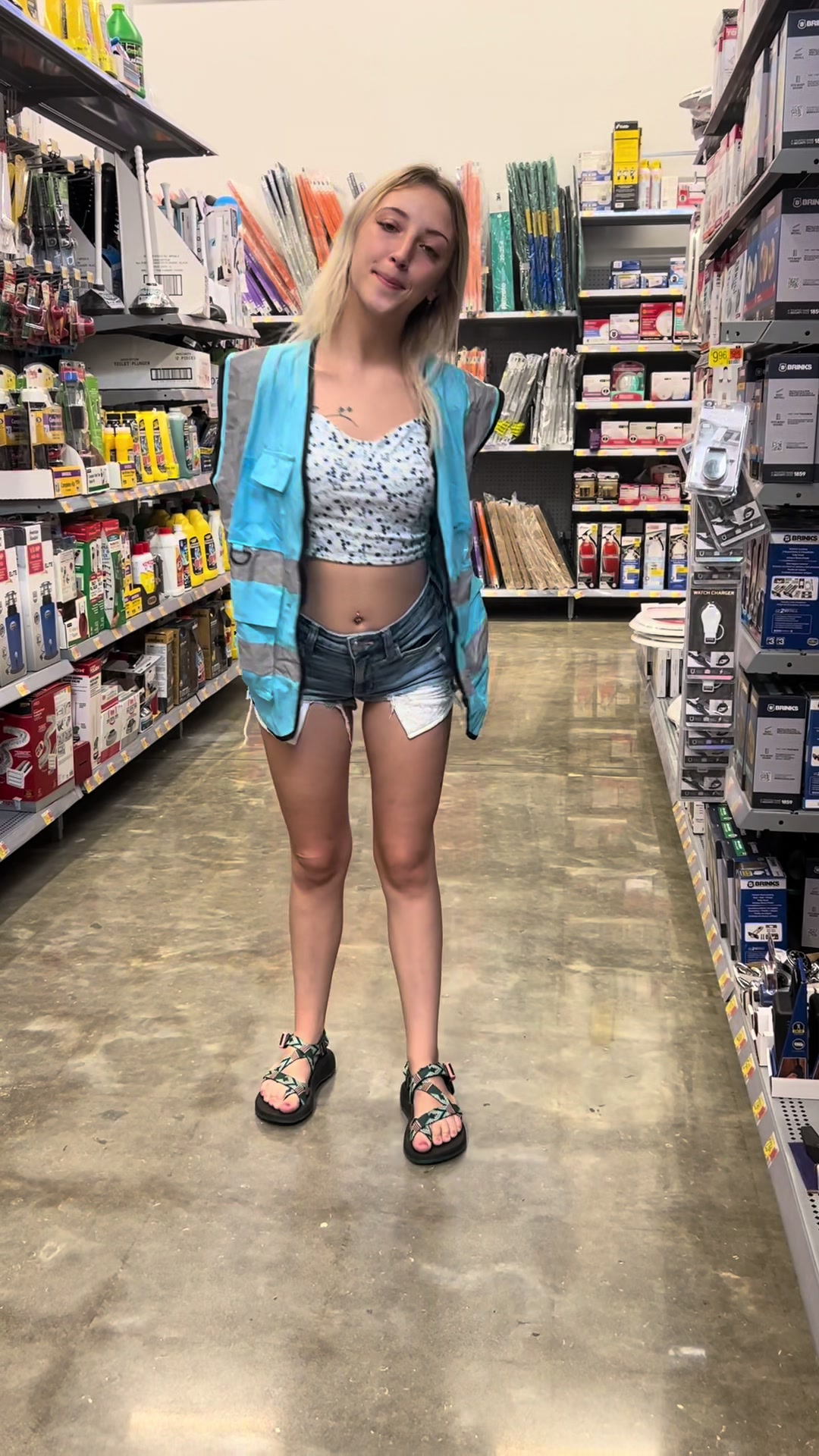 @rachelwoodshere