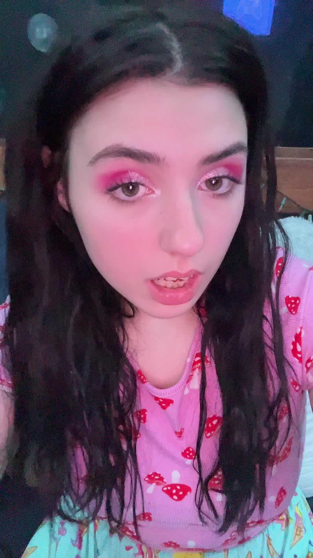 @zoie.maynard