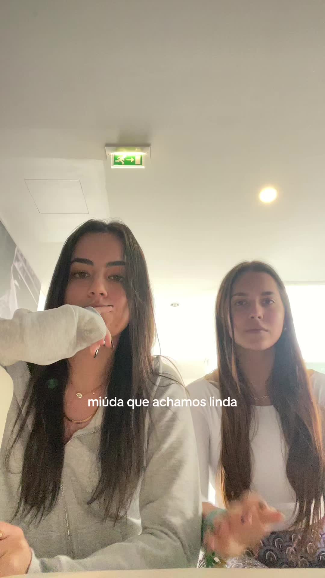 @💋