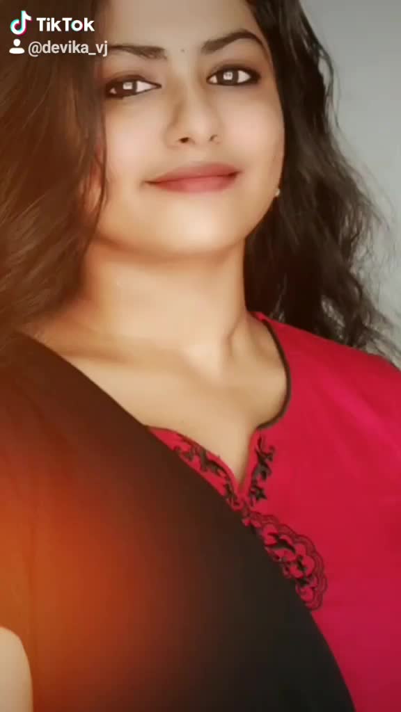 @👑 Devika 👑