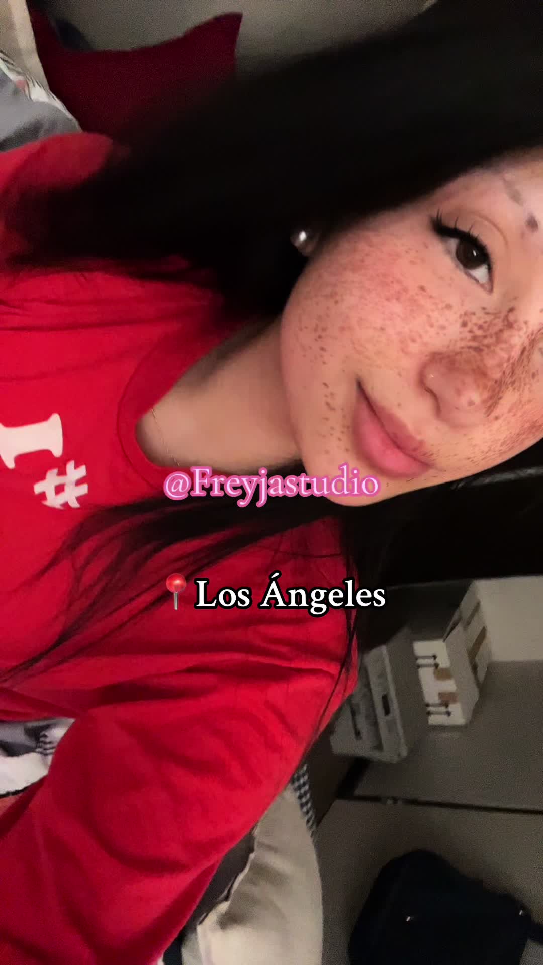 @efeelesitaa