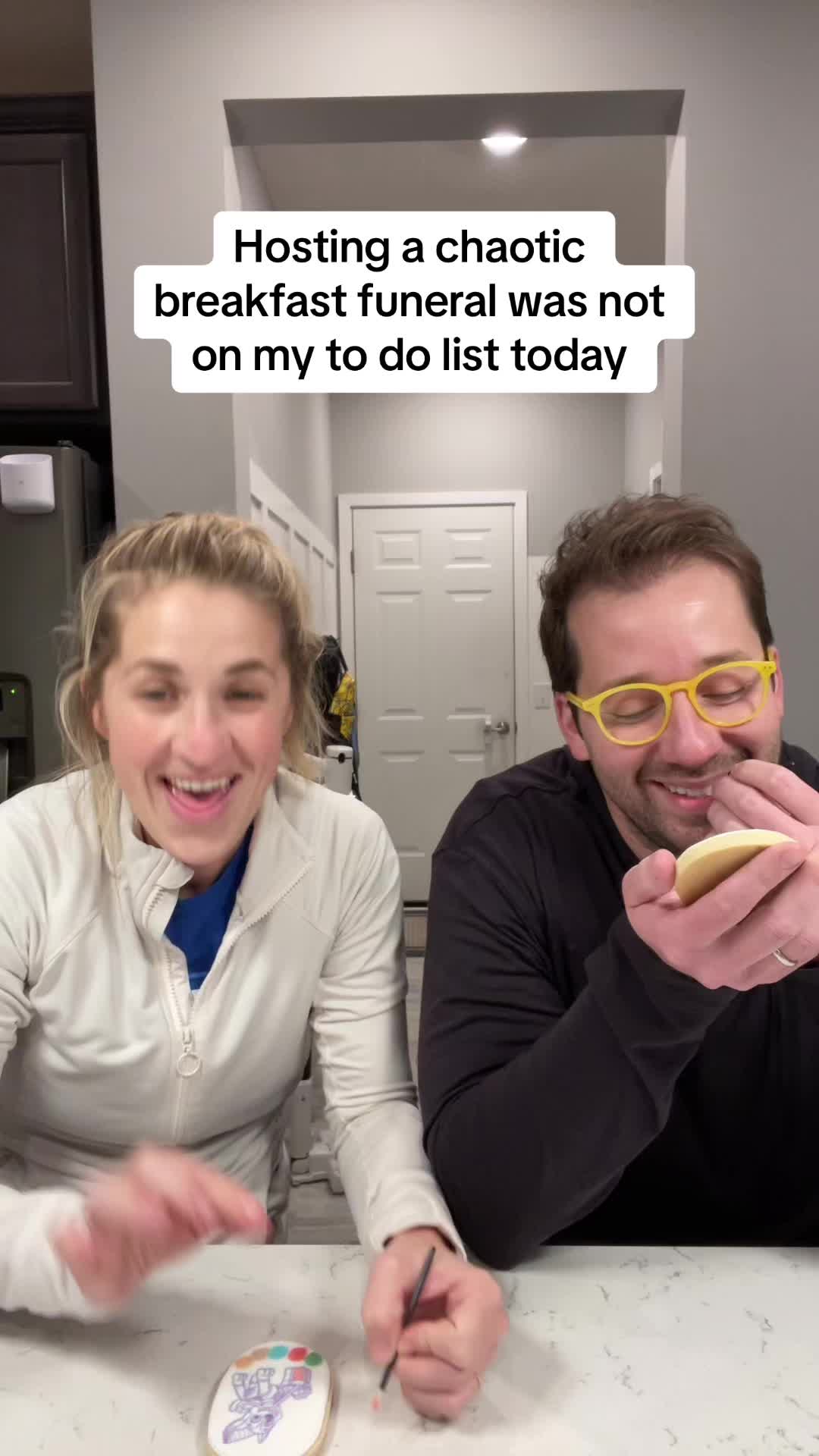 @momchats