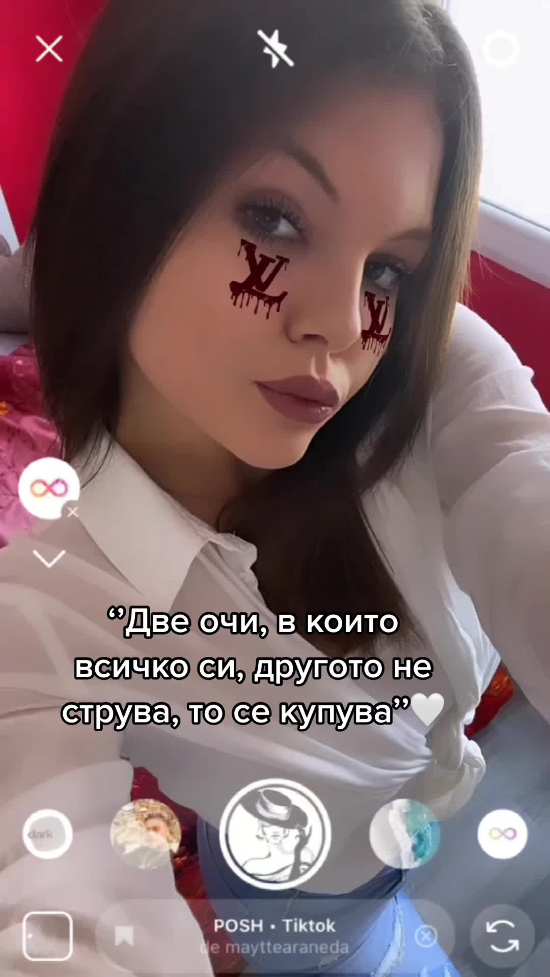 @🎭